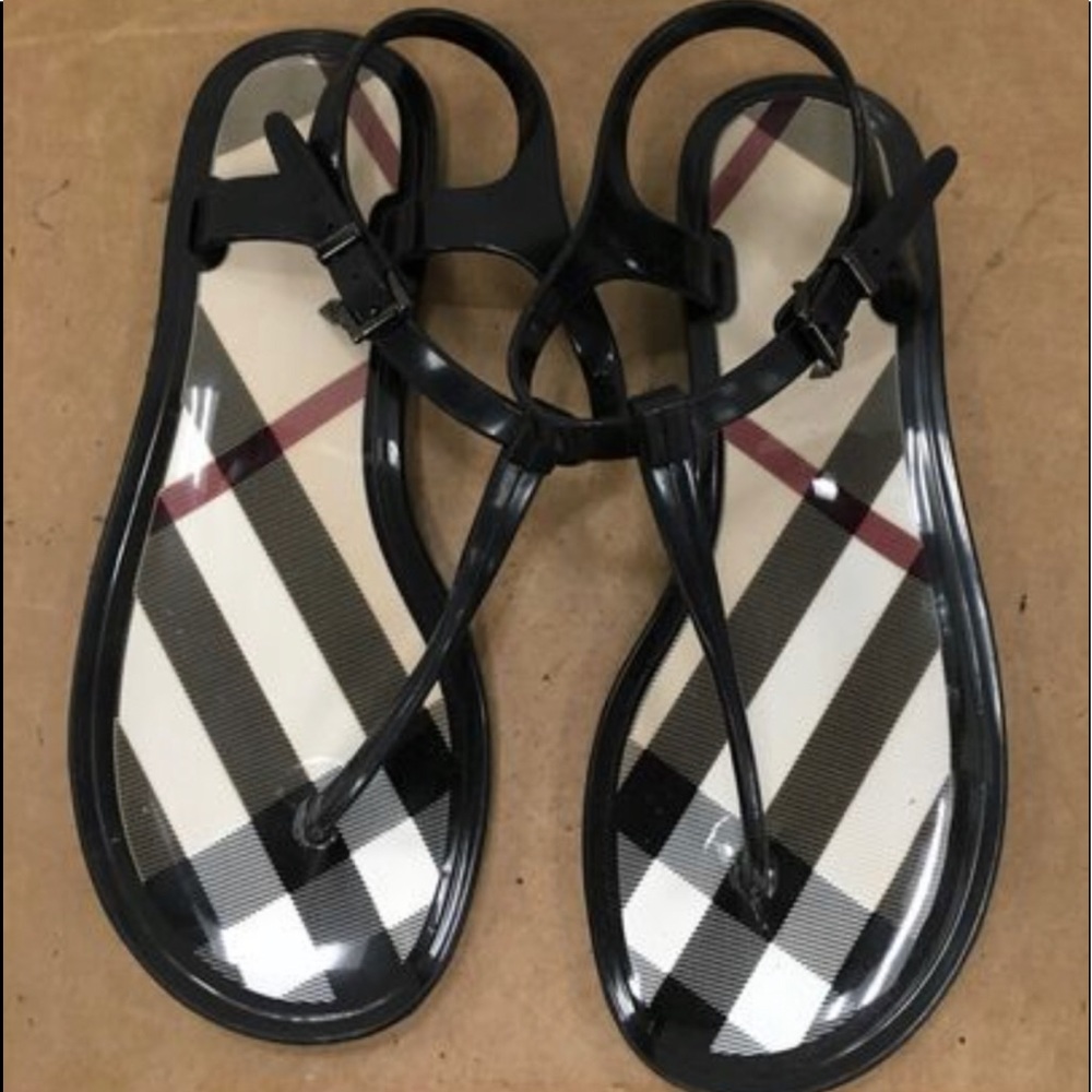 Like New BURBERRY Classic Check Jelly Sandals 6